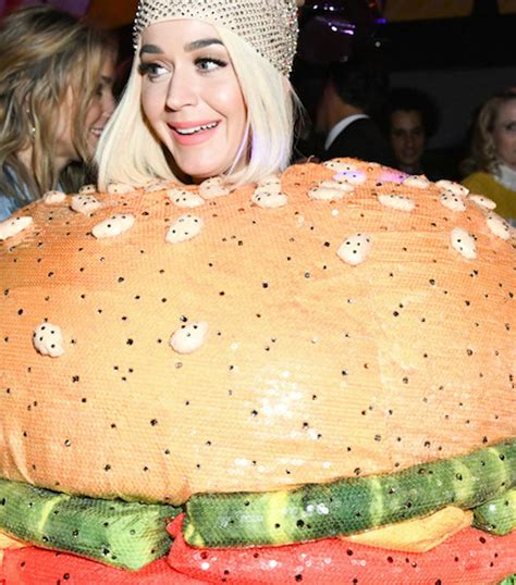 Katy Perry Wore A Cheeseburger To The Gucci Met 